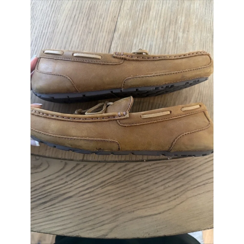 UGG Australia Sz 8 Chester Brown Leather Slip On Loafer Driving Boat Shoes EUC!!